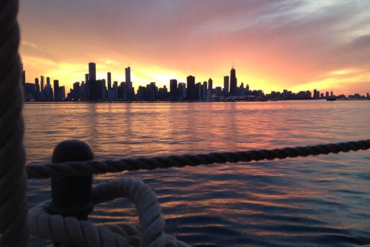 Sunset view during the Twilight Pub Sail on Tall Ship Windy